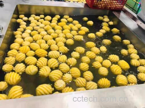 菠萝切割与处理步骤图