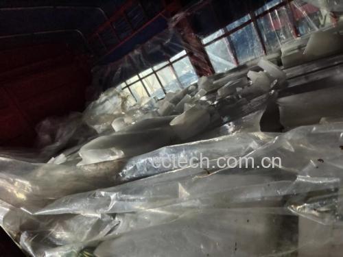展示挑选蒜薹的过程以及不同保存方法的操作场景 蒜薹挑选与保存过程图