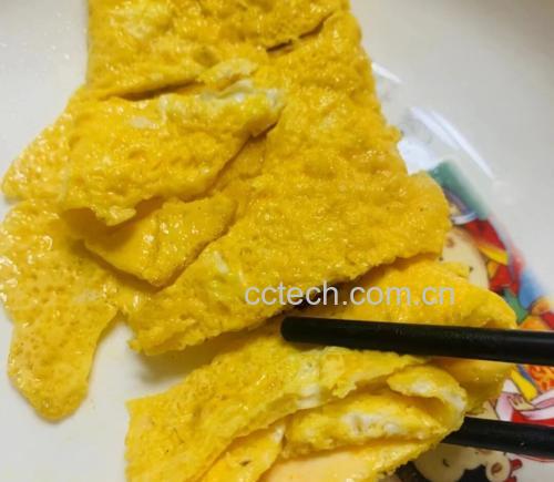 金黄的野甘蓝鸡蛋饼,外酥内软,香气扑鼻 野甘蓝鸡蛋饼成品图