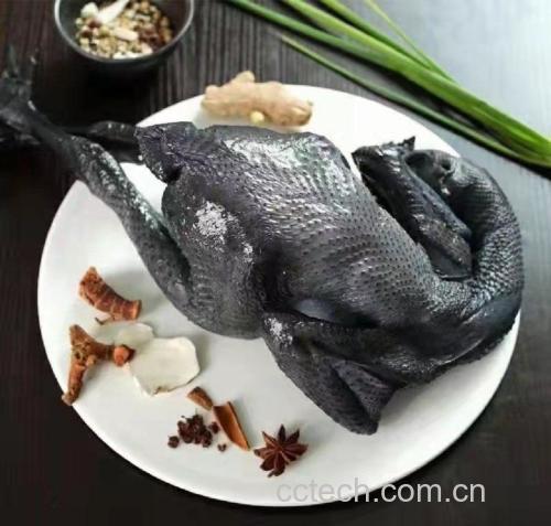 熟地黄炖乌鸡成品图