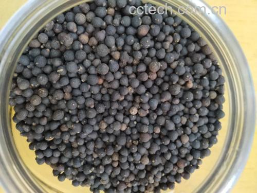 一碗热气腾腾的山药陈皮黑豆水特写图 山药陈皮黑豆水成品图