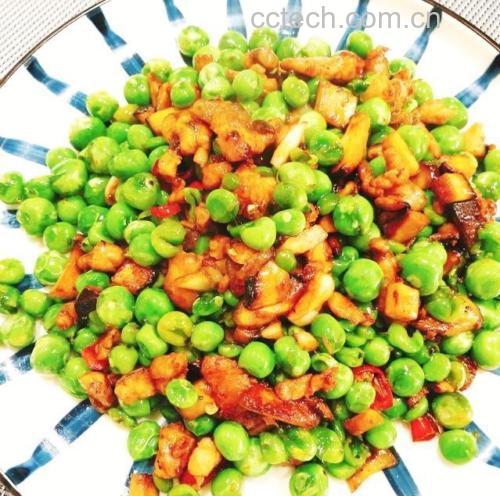 图片说明:清炒豌豆蚕豆成品图,色泽鲜亮,适合家庭烹饪 豌豆蚕豆清炒成品图
