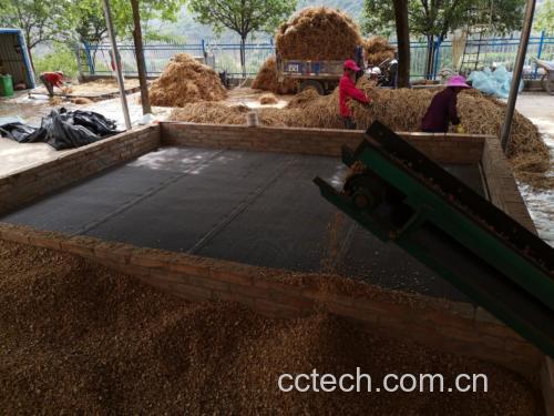 实验室对黄芩提取物进行成分分析的仪器设备与流程展示 黄芩提取物实验室检测图示