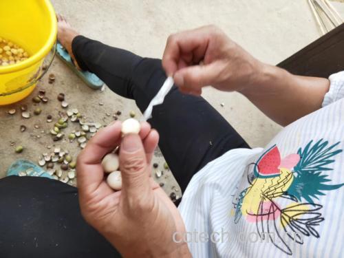 带心白莲子煮粥场景图