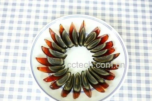 松花菜不同切法与皮蛋搭配示意图