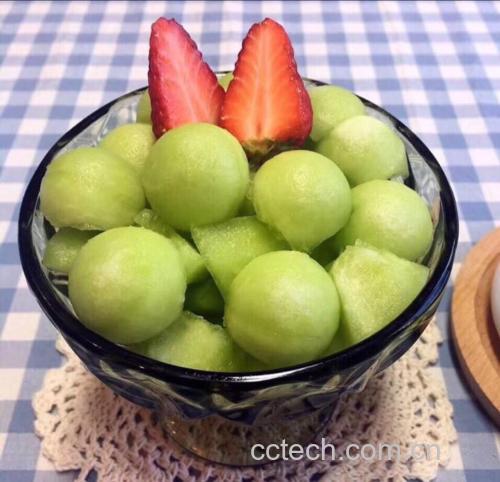 家庭环境中玉菇甜瓜储存实景图