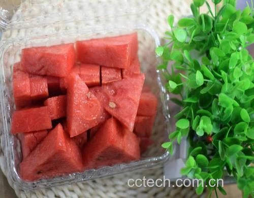 紫薯与其他夏季食材组合图