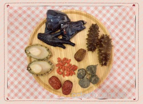 食材摆盘准备图
