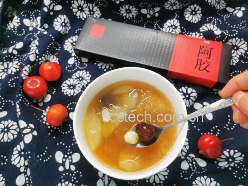 成品阿胶炖瘦肉特写