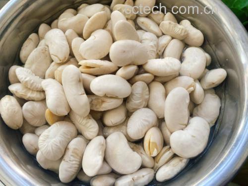 老来少芸豆干豆与泡发后的对比图
