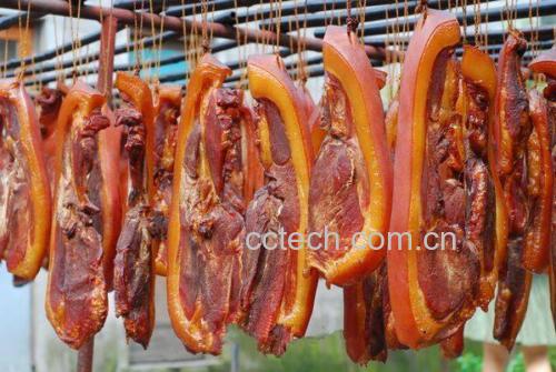 八角用于红烧肉的菜肴图
