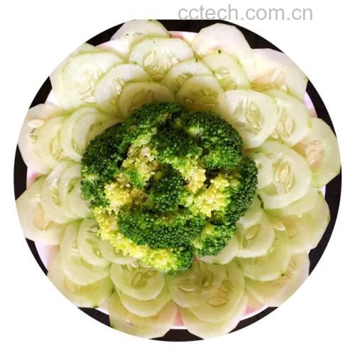 网纹瓜与不同食材搭配的拼盘