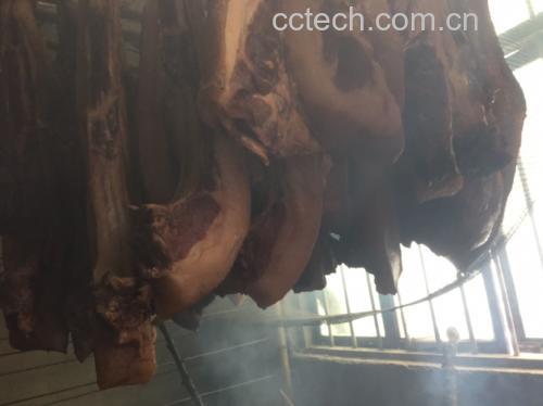 平菇与腊肉预处理对比图