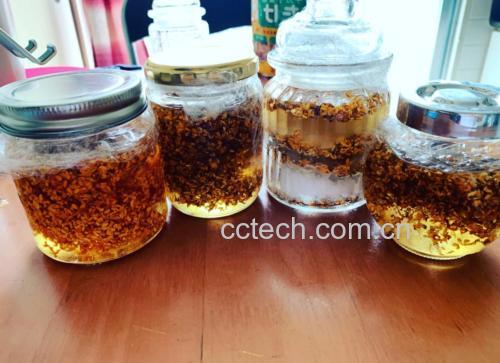 橄榄油浸蒜片玻璃罐