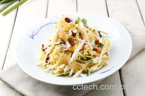 沙田柚家庭食用场景图