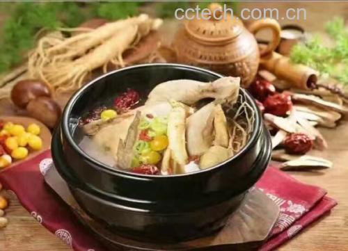 人参鸡汤烹饪过程图