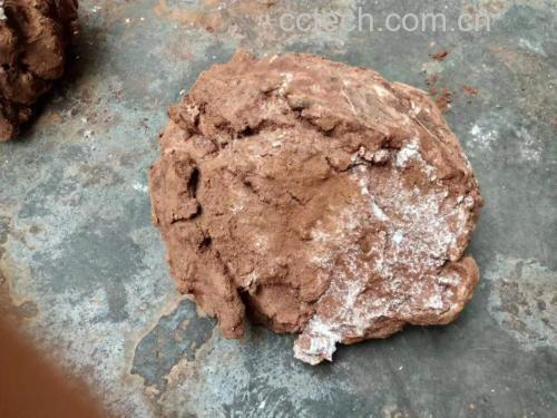 中药材面膜制作过程