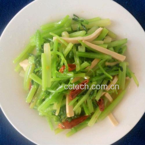 芹菜与圆椒炒豆腐干