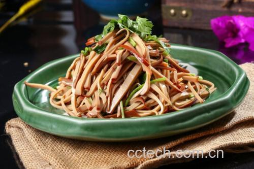 香菜茴香凉拌菜成品图