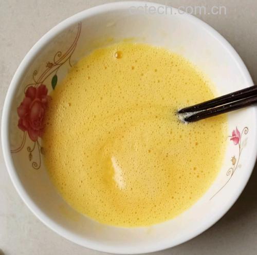 蛋液搅拌过程