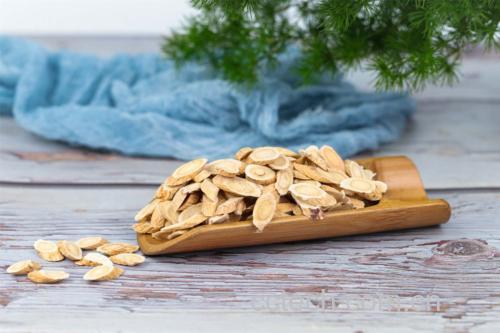 鹿茸与黄芪实物对照图