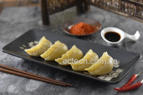 尖椒饺子成品图