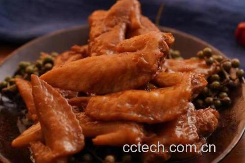红椒炒鸡翅成品图