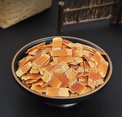 高丽参煲老鸡汤成品图