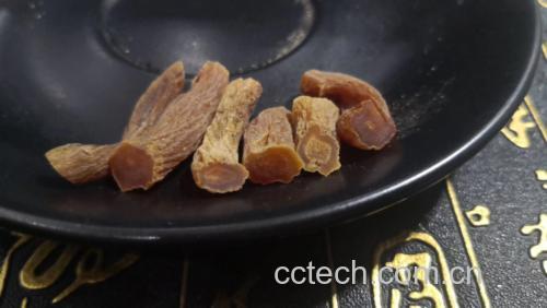 高丽参煲汤炖煮过程图