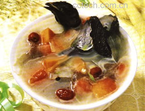 粉葛乌鸡汤成品展示