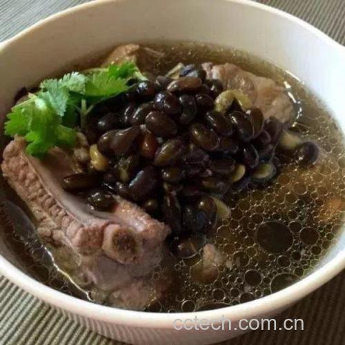 黑豆料理成品图