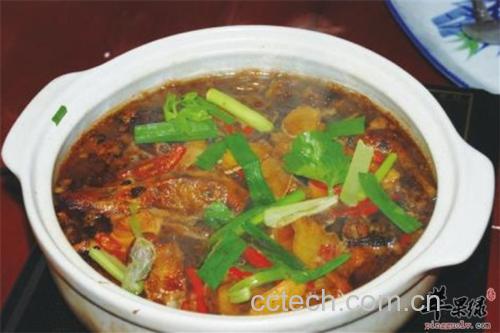 葱烧豆腐的烹饪过程