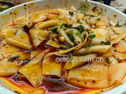 油浸红椒拌面示意图