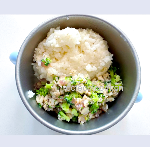 家庭餐桌上的健康饮食组合