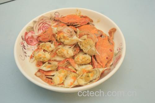 清蒸远海梭子蟹成品图