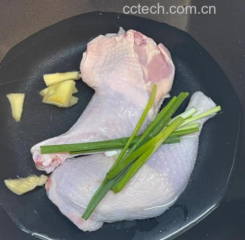 鸡腿照烧食材展示