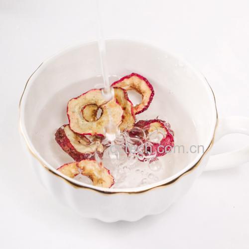 草本茶饮制作图