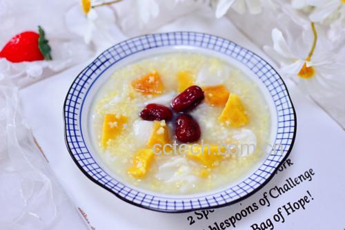 南瓜小米粥特写