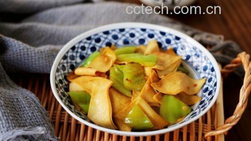 成品螺丝椒炒面筋装盘效果图