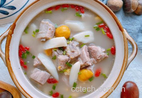 龙骨炖萝卜成品图