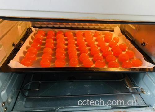 杯子蛋糕烘烤过程