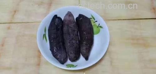 成品沙参玉竹乌鸡汤特写