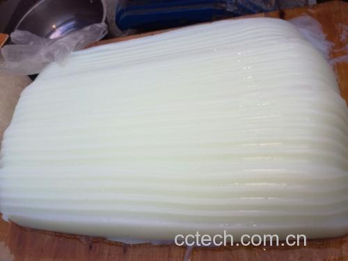 新鲜与不新鲜茼蒿对比图