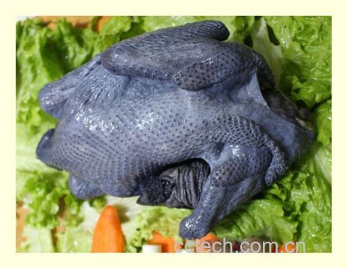 黑姜煮鸡成品图