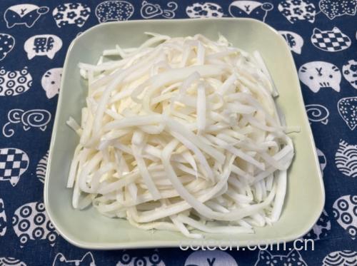脆泡椒竹笋成品图