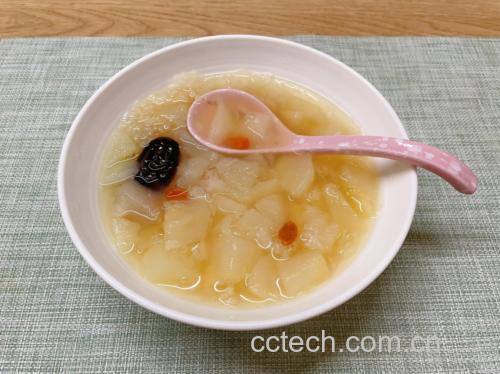 银耳羹成品图