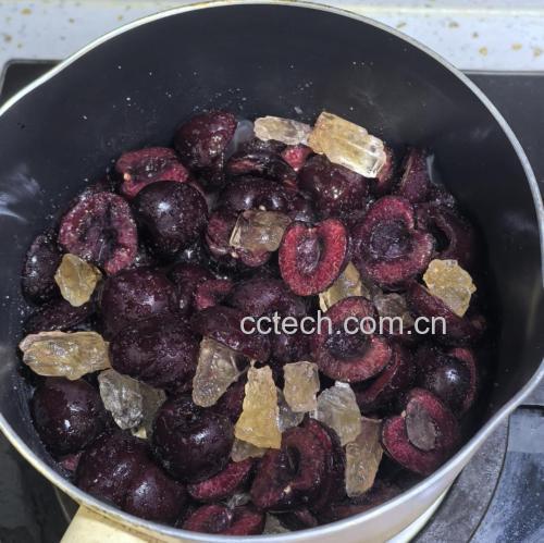 酸梨果酱制作过程