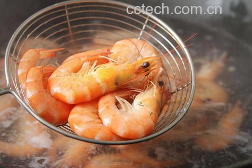 虾油熬制过程