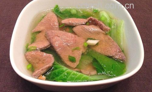 柴胡猪肝汤成品图