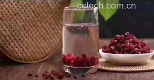 五味子茶饮制作示意图